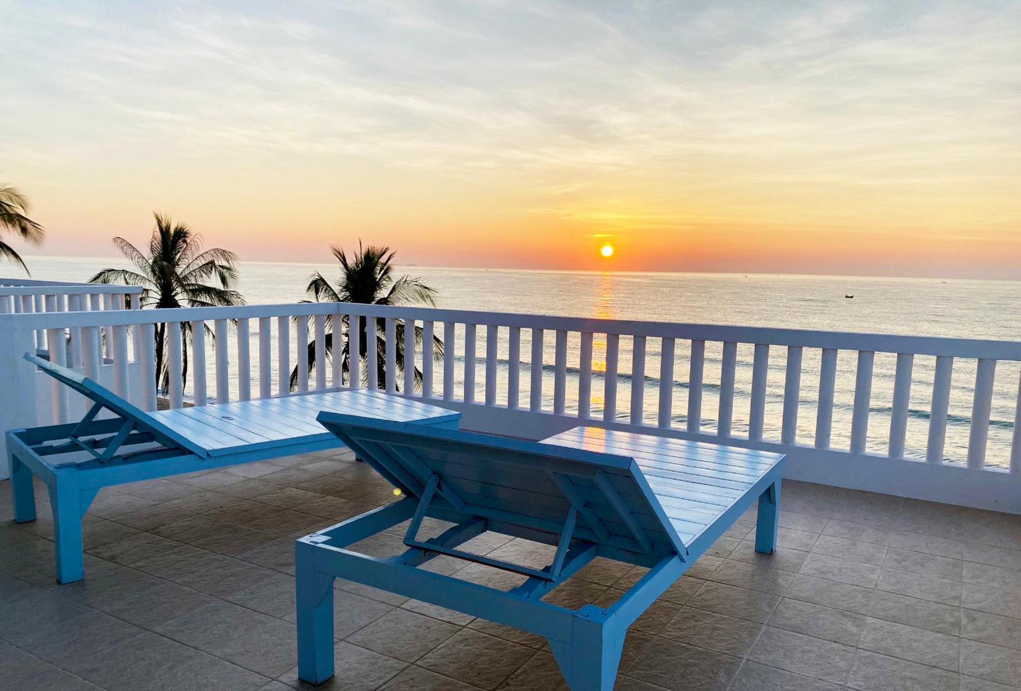 Absolute Beachfront Villa Ban Huai Yang 외부 사진
