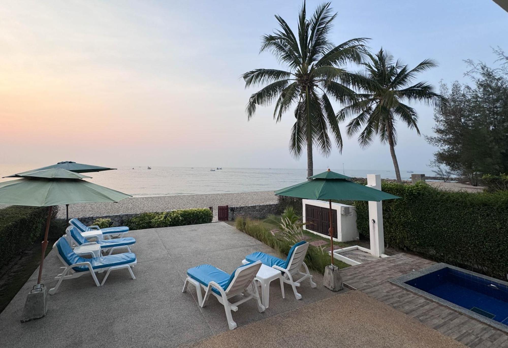 Absolute Beachfront Villa Ban Huai Yang 외부 사진