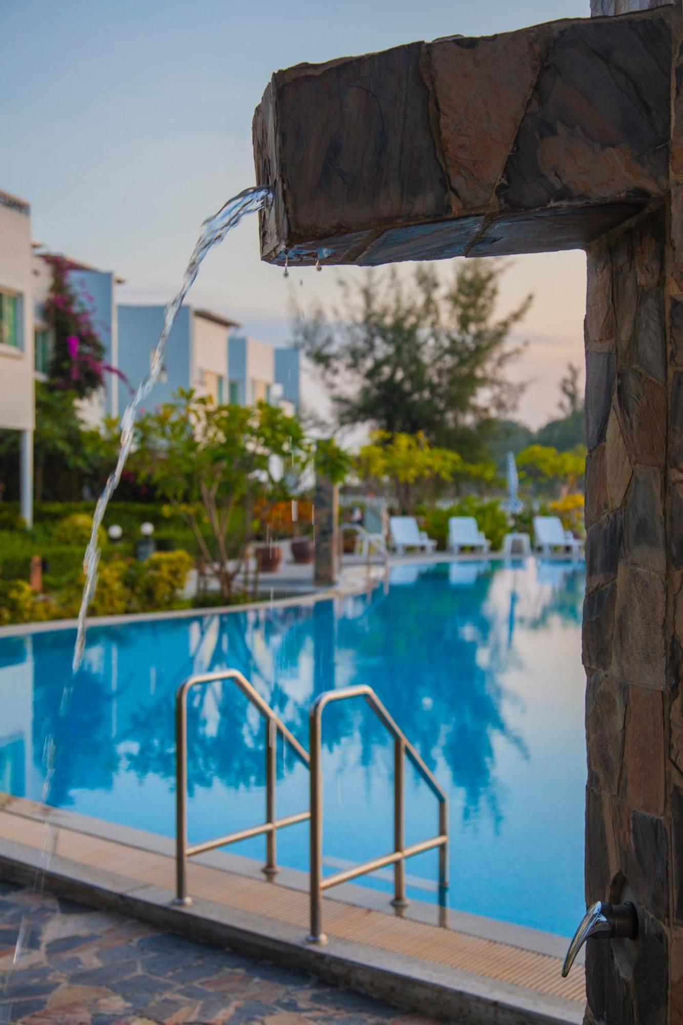 Absolute Beachfront Villa Ban Huai Yang 외부 사진