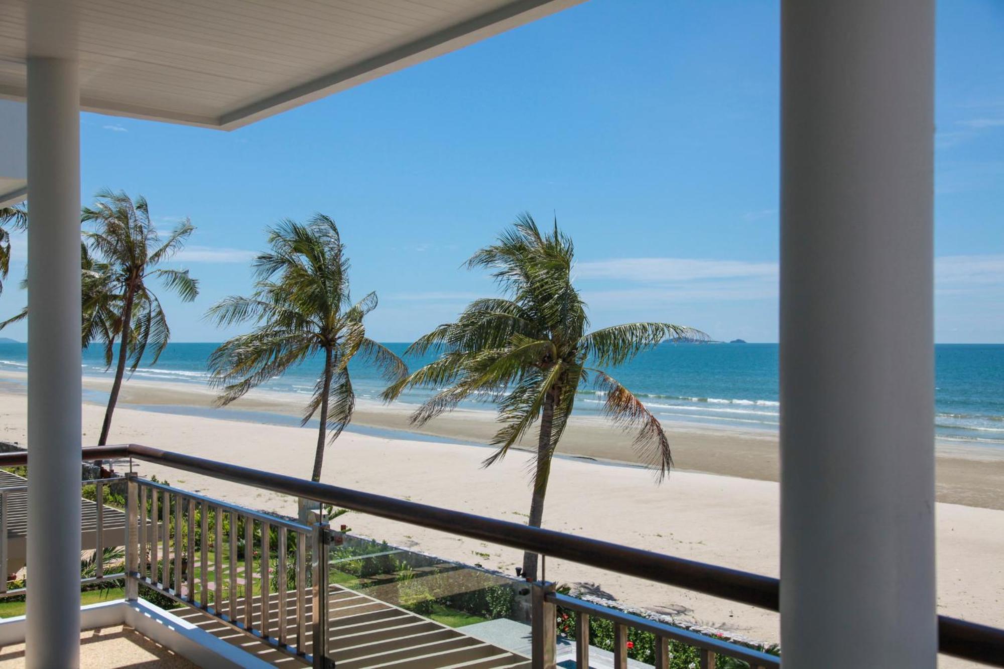 Absolute Beachfront Villa Ban Huai Yang 외부 사진